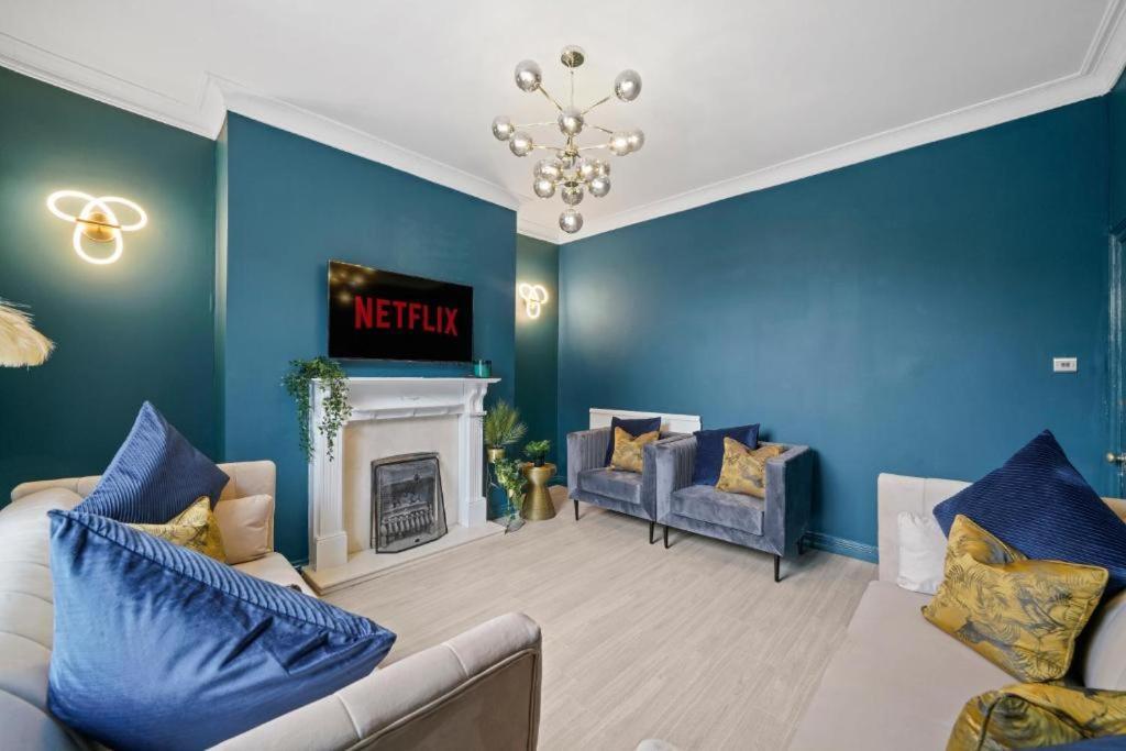 Casa de Férias Deluxe 5 Bed In - Parking - Hot Tub Whitby